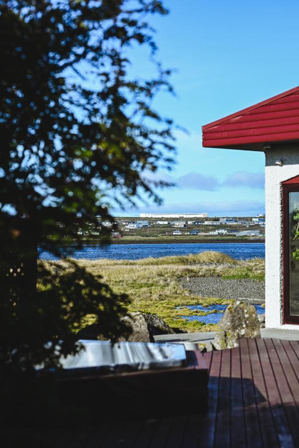 Alka - Cozy Room By The Sea With Private Hot Tub Njarthvik Eksteriør bilde